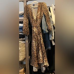 SCOOP LEOPARD WRAP DRESS